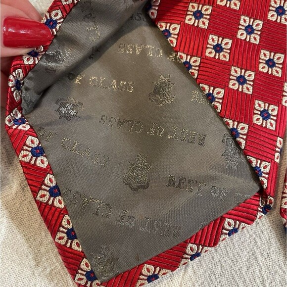 80s Vintage Robert Talbott Best in Class 100% Silk Tie Designer Red Preppy 57.5" - Picture 6 of 8